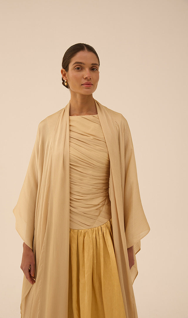 Abadia Bisht in Beige