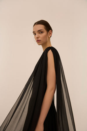 Sahab Scarf Dress in Black - Abadia