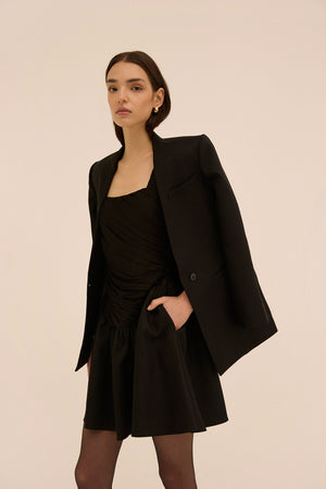 Jeel Boxy Blazer in Black - Abadia