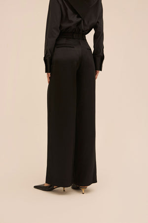 Pleated Wide Leg Trouser - Abadia