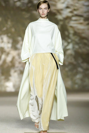 Double Pleat Trouser in Velvet - Cream