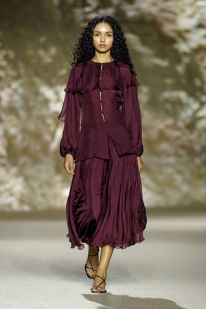 Cape Blouse in Silk in Maroon