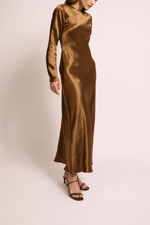 cleo-in-brown-pf25 2jpg