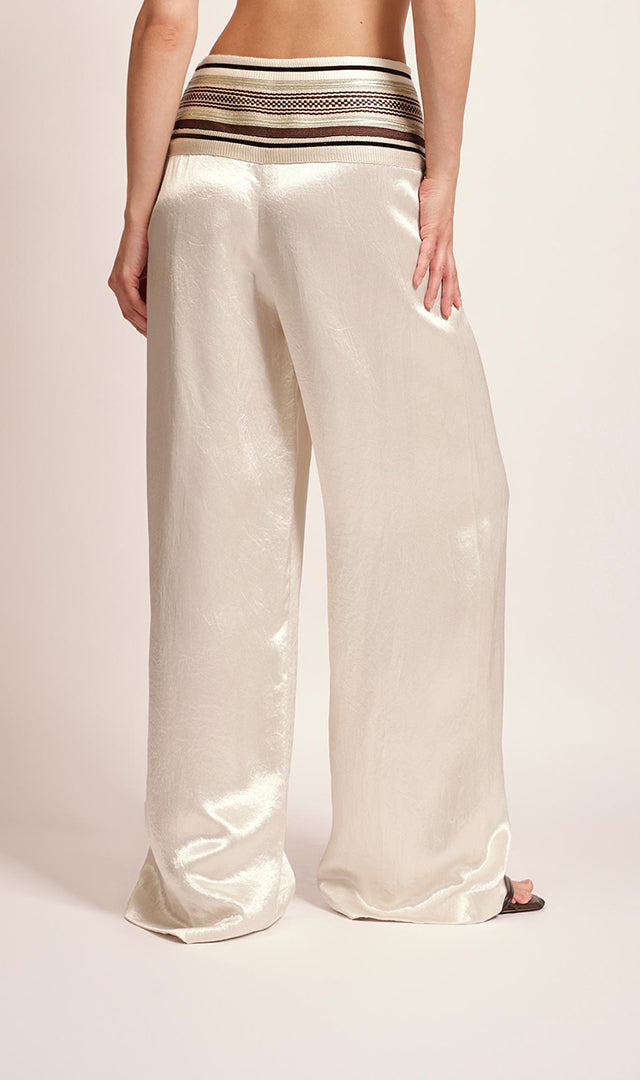 files/naia-sadu-trousers-_3.jpg