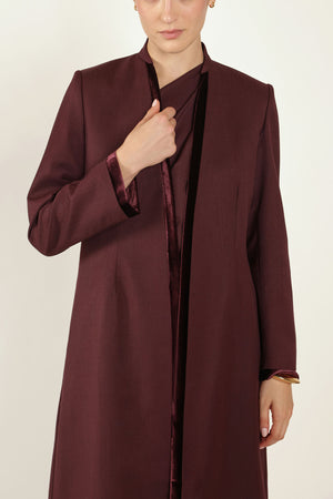 Peekaboo Jacket in Aubergine - Abadia 