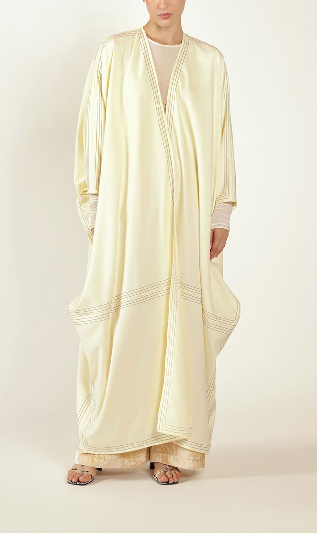 Topstitch Bisht in Cream - Abadia 
