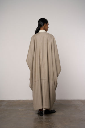 Topstitch Bisht in Greige - Abadia 