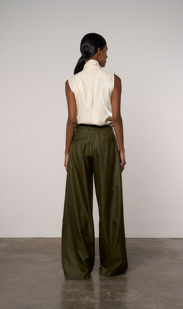 files/wide-leg-pocket-pants-in-olive_3.jpg